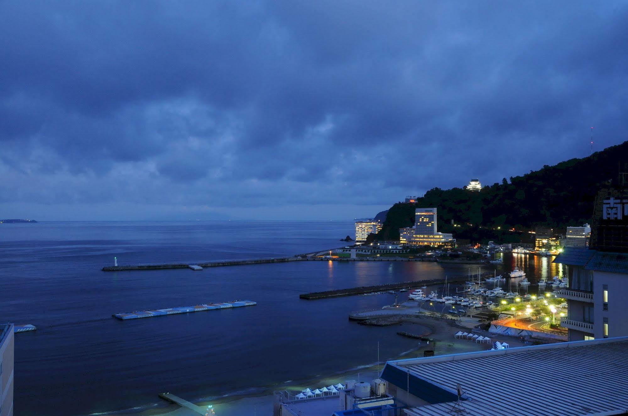 Grandview Atami Private Hot Spring Condominium Hotel Екстериор снимка